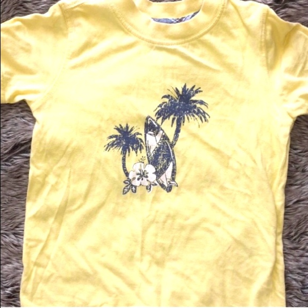 NEWTON TRADING CO. Boy’s yellow color short sleeve T-shirt size 3T